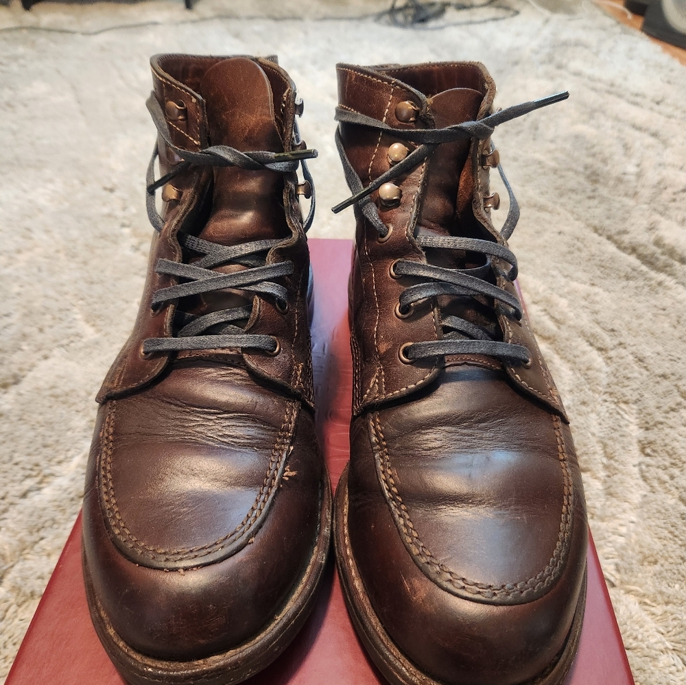 Wolverine Brown Leather Moc-Toe Boots Durable and Stylish